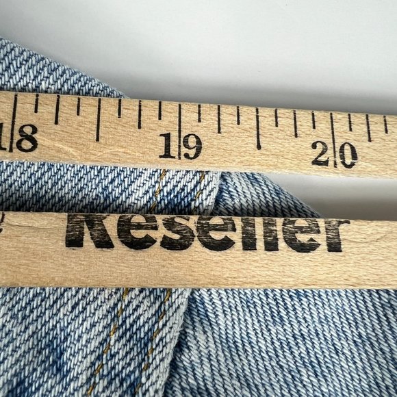 VTG Levi's Jean Jacket Adult 48 Large Blue Trucker Faded Distressed Denim USA - Picture 16 of 16